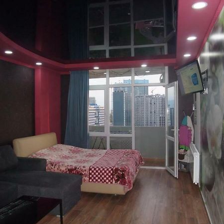 Apartment With Black Sea View Batumi Exteriér fotografie